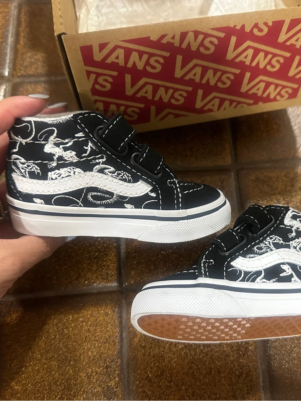 NWT Vans Baby Black & White High-Top Velcro Sneakers with Print